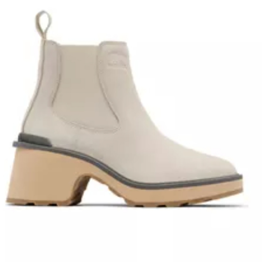SOREL WOMEN'S HI-LINE HEEL CHELSEA BOOT| Chalk/Ceramic| Size 11| New W Box